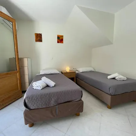 Apanemi Beachhouse Ferienhaus Naxos City