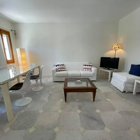 Prázdninový dům Apanemi Beachhouse *